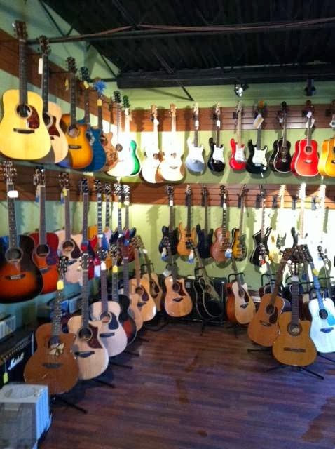 Chagrin Valley Music | 530 E Washington St, Chagrin Falls, OH 44022 | Phone: (440) 247-0300