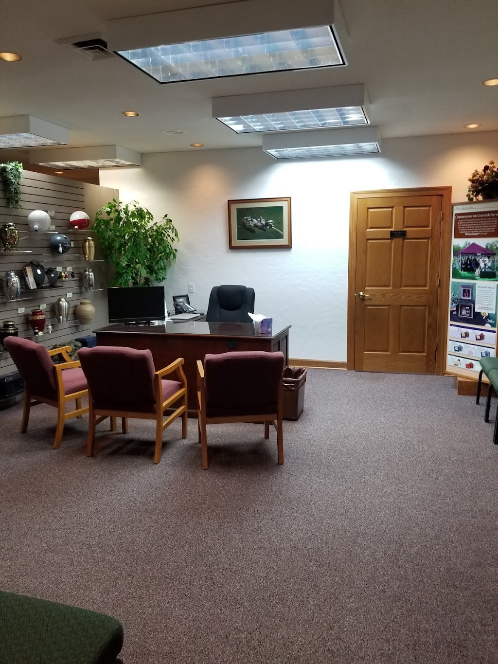 Redlin-Ertz Funeral Home | 401 Madison Ave, Baraboo, WI 53913, USA | Phone: (608) 356-6571