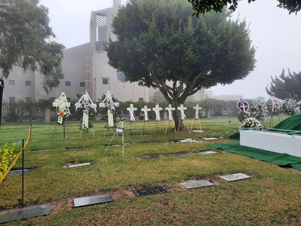 Good Shepherd Cemetery And Mausoleum | 8301 Talbert Ave, Huntington Beach, CA 92647, USA | Phone: (714) 847-8546