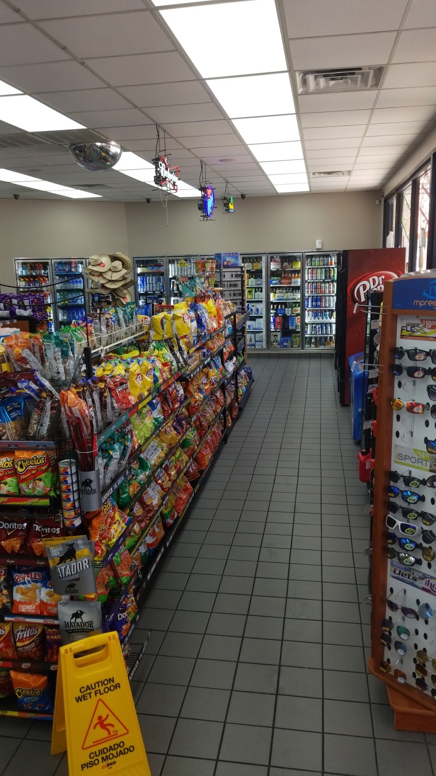 Tiger Mart | 101 N Fwy Service Rd, Ennis, TX 75119, USA | Phone: (972) 878-2801