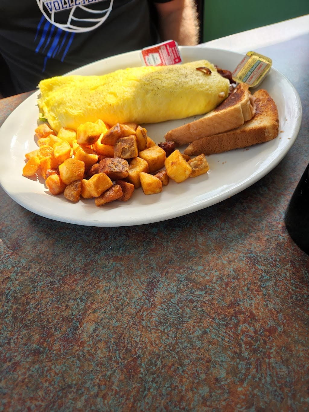 Uncle Johns American Diner | 1521 Hwy 31 W, Goodlettsville, TN 37072, USA | Phone: (615) 672-5995