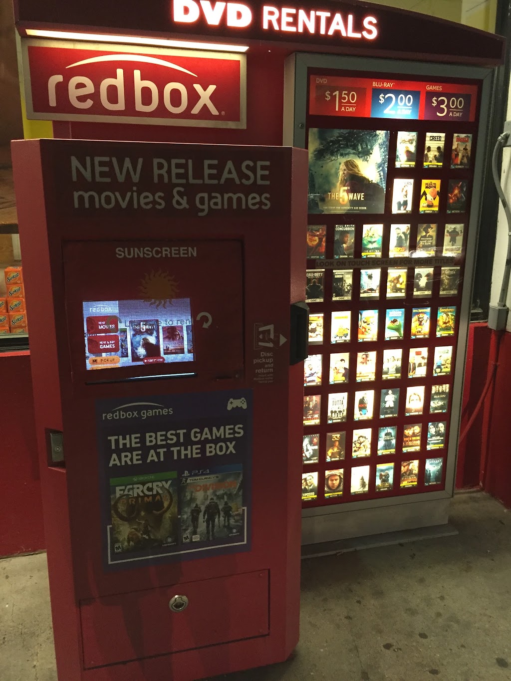 Redbox | 923 US-59, George West, TX 78022, USA | Phone: (866) 733-2693