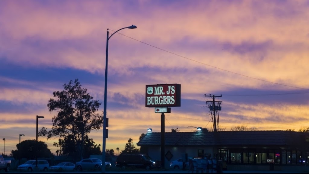 Mr Js Char Burgers | 16471 Foothill Blvd, Fontana, CA 92335, USA | Phone: (909) 350-1216