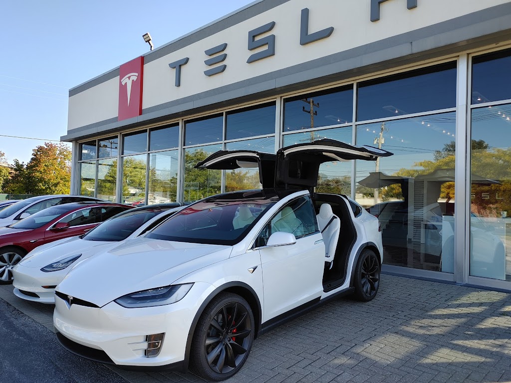 Tesla | 5180 Mayfield Rd, Lyndhurst, OH 44124, USA | Phone: (440) 461-1016