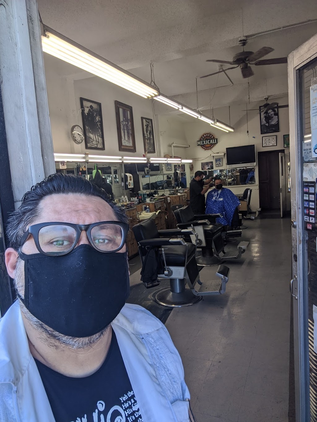 El Arte Barber Shop | 2309 Maple Ave, Los Angeles, CA 90011, United States | Phone: (213) 747-3407