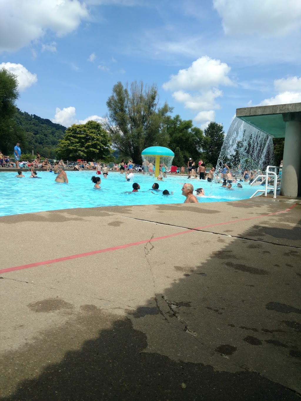 Tad Pool | 1 Sandcastle Dr, West Homestead, PA 15120, USA | Phone: (412) 462-6666