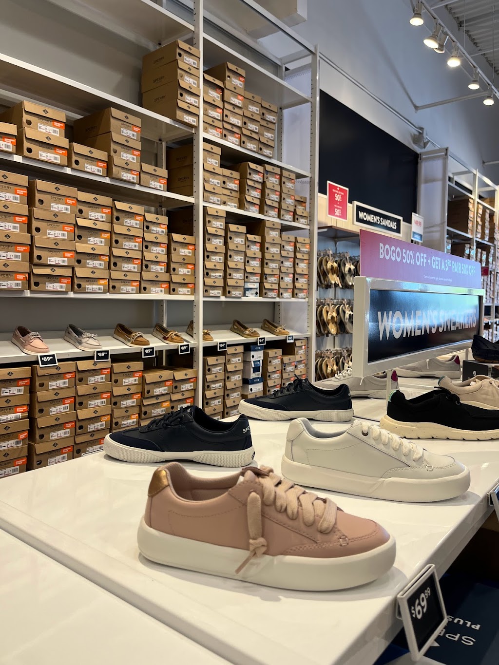 Sperry Outlet | 2700 State Road #603, St. Augustine, FL 32092, USA | Phone: (904) 823-1385