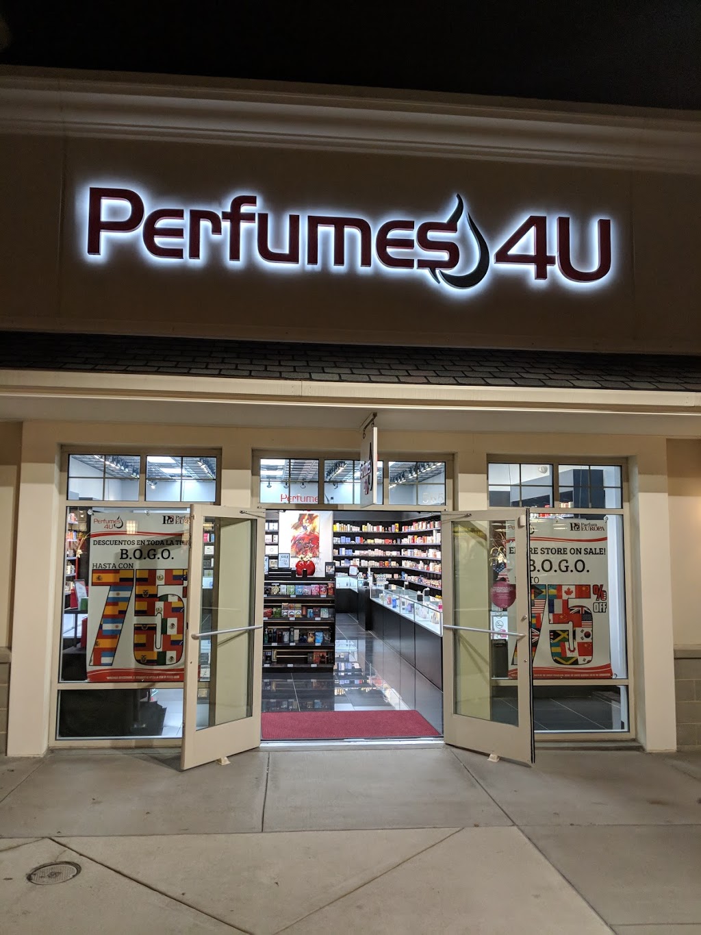 Perfumes 4U | 100 Premium Outlets Dr Suite 565, Blackwood, NJ 08012, USA | Phone: (856) 302-4557