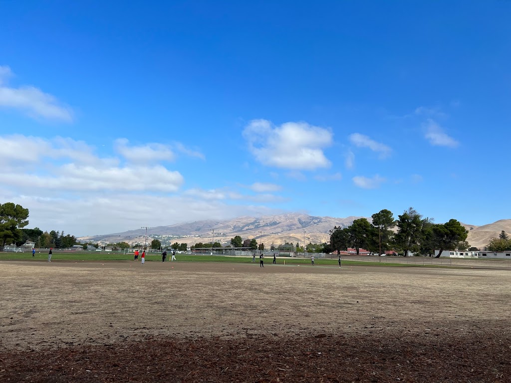 Sinnott Park | Tahoe Dr, Milpitas, CA 95035, USA | Phone: (408) 586-3210