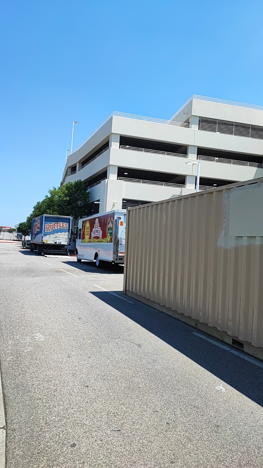 AT&T Kiosk | 5711 Sepulveda Blvd, Van Nuys, CA 91411, USA | Phone: (833) 719-2431