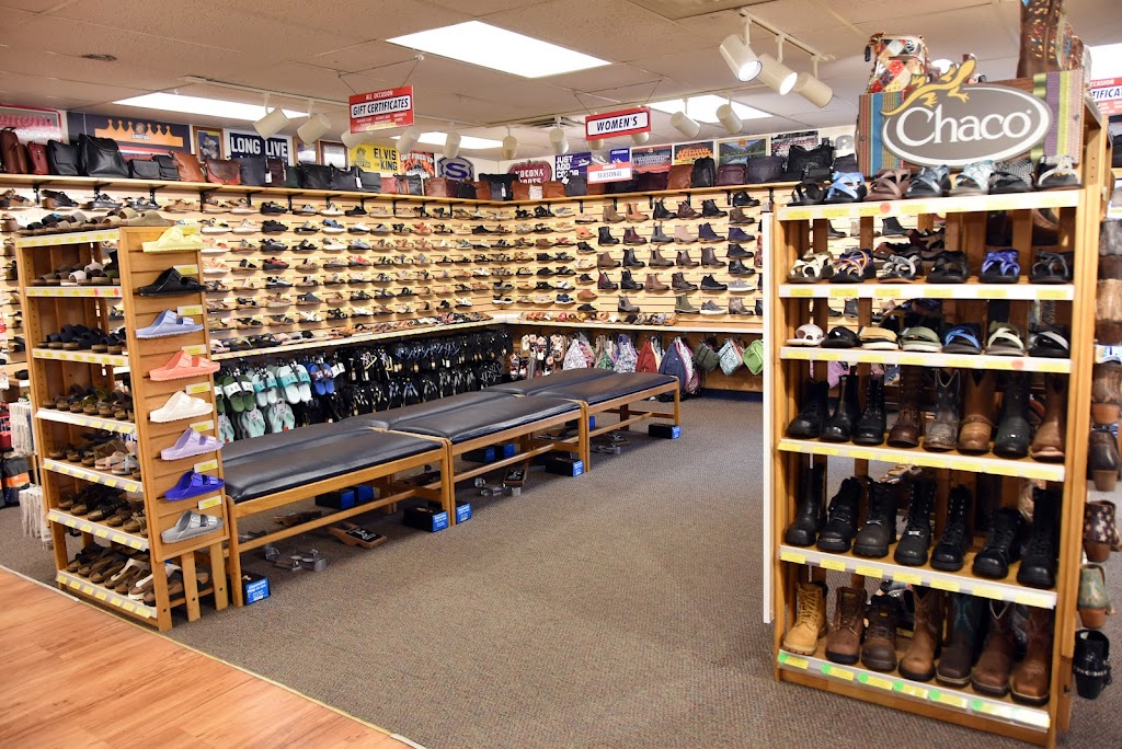 The Shoe Box | 1314 Canal St, Black Earth, WI 53515, USA | Phone: (608) 767-3447