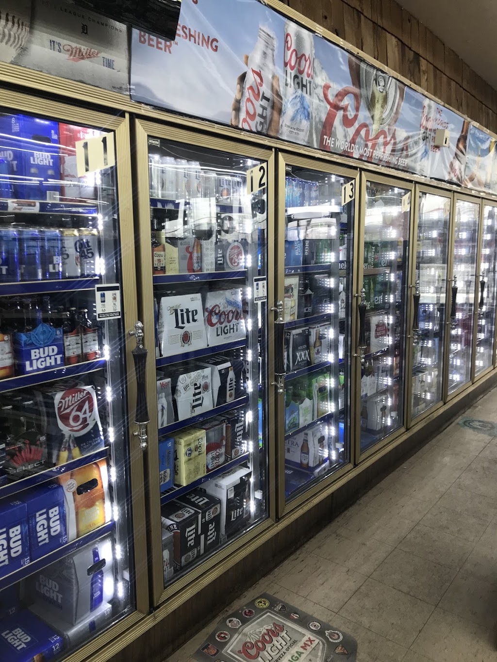 Sunshine Party Store | 27342 Joy Rd, Redford Charter Twp, MI 48239, USA | Phone: (313) 937-0911