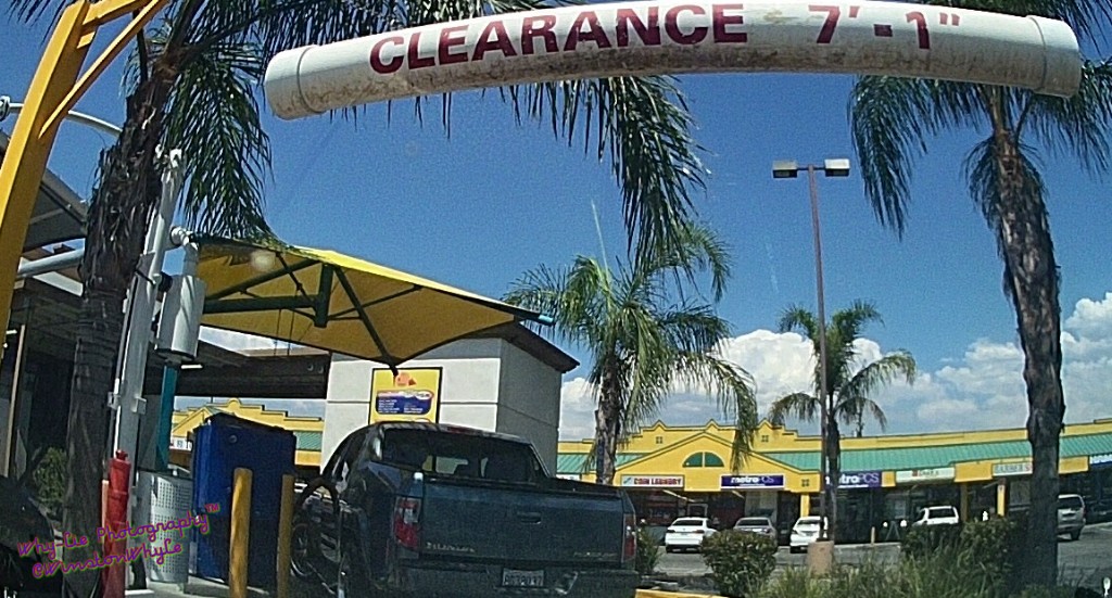 Matts Express Carwash | 2868 W Rialto Ave, Rialto, CA 92376, USA | Phone: (909) 543-1665