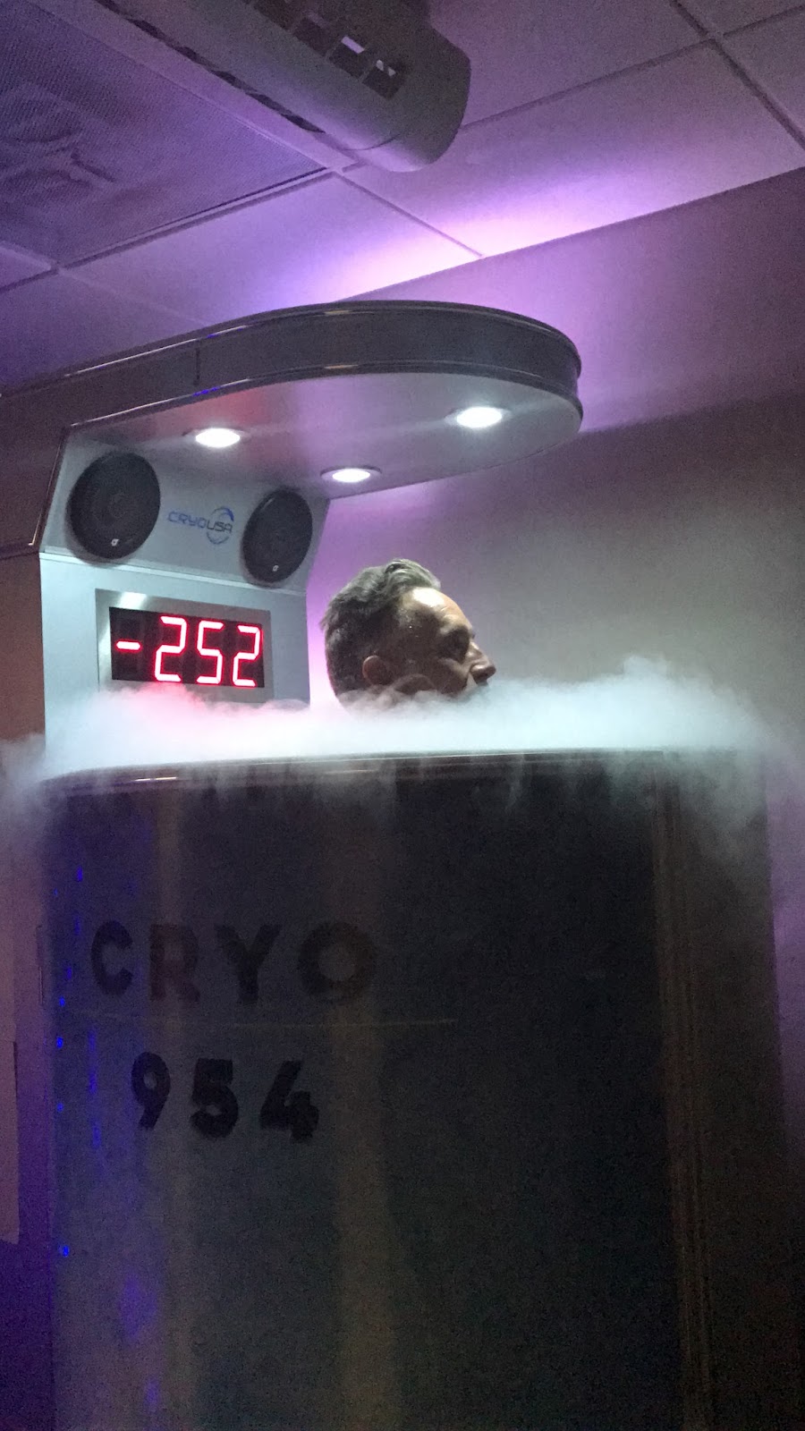 Cryo 954 Wellness & Recovery Center | 2853 Executive Park Dr #101, Weston, FL 33331 | Phone: (954) 607-5555