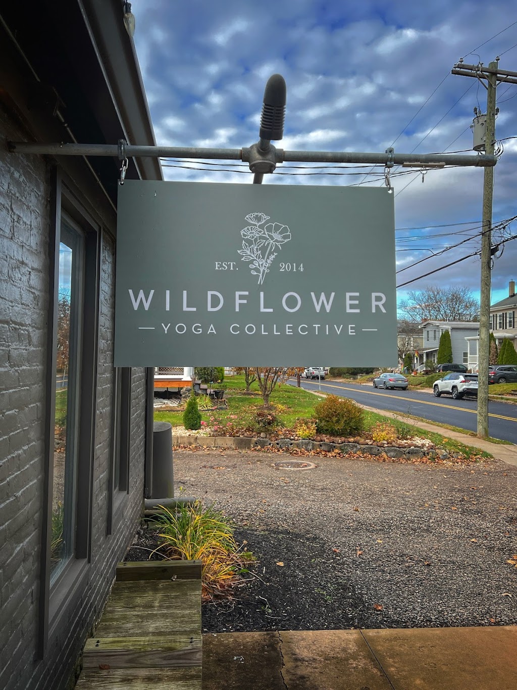 Wildflower Yoga Collective | 50 Mine St, Flemington, NJ 08822, USA | Phone: (908) 323-0400