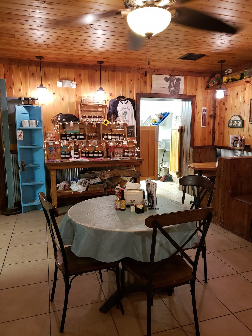 Carolina Restaurant | 260 Stockyard Rd, Siler City, NC 27344 | Phone: (919) 663-6032