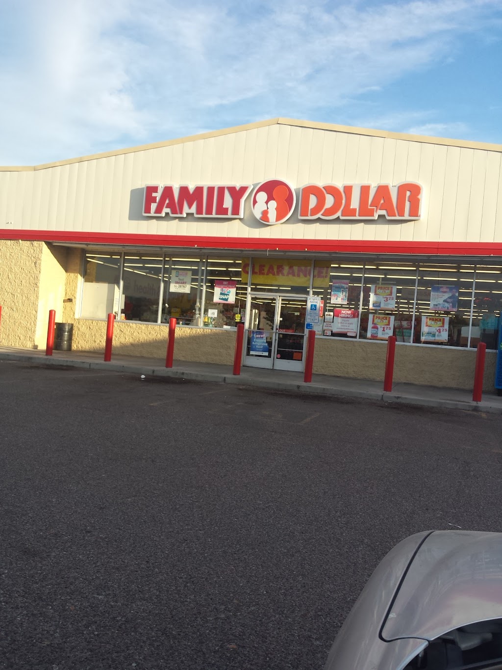 Family Dollar | 1831 E McDowell Rd, Phoenix, AZ 85006, USA | Phone: (520) 333-6483