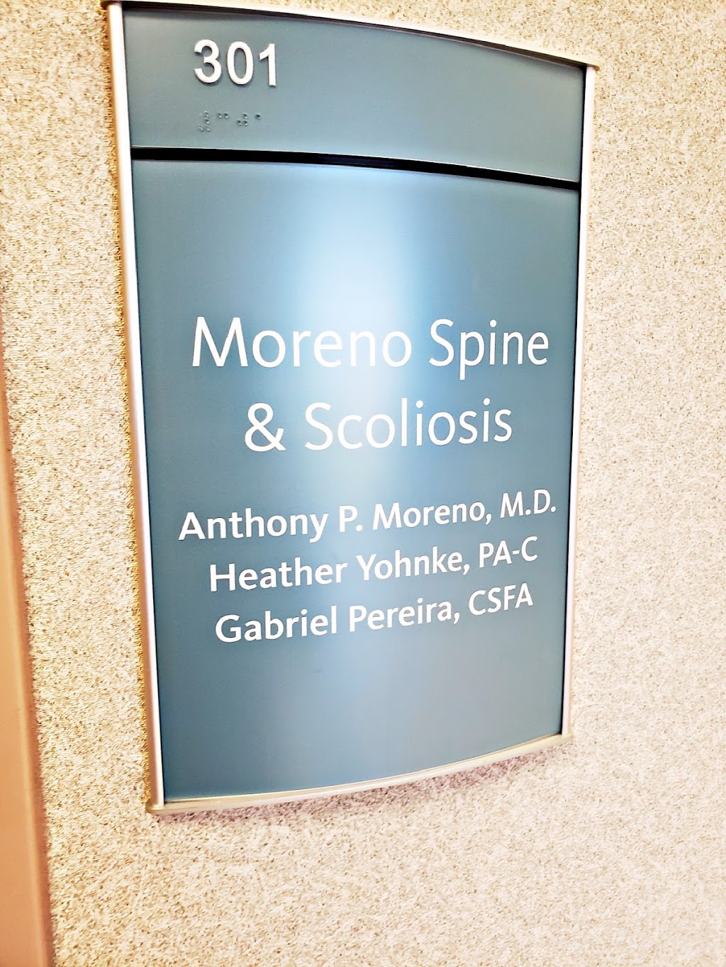 Moreno Spine and Scoliosis | 3251 McMullen Booth Rd Suite 301, Clearwater, FL 33761, USA | Phone: (727) 669-5300