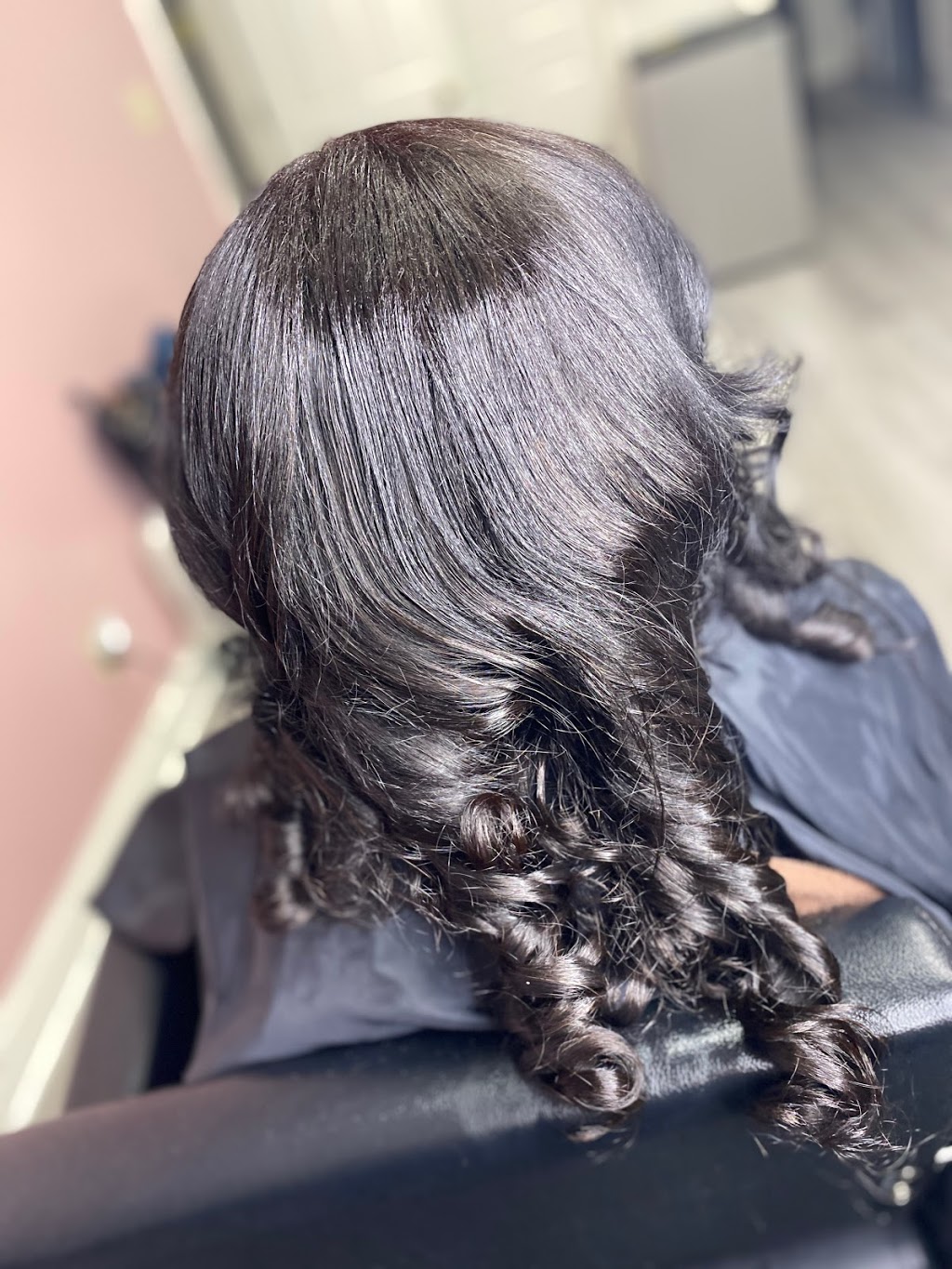 Her Mane Story | 1600 Bonnie Ln Suite 106, Cordova, TN 38016, USA | Phone: (901) 438-0847