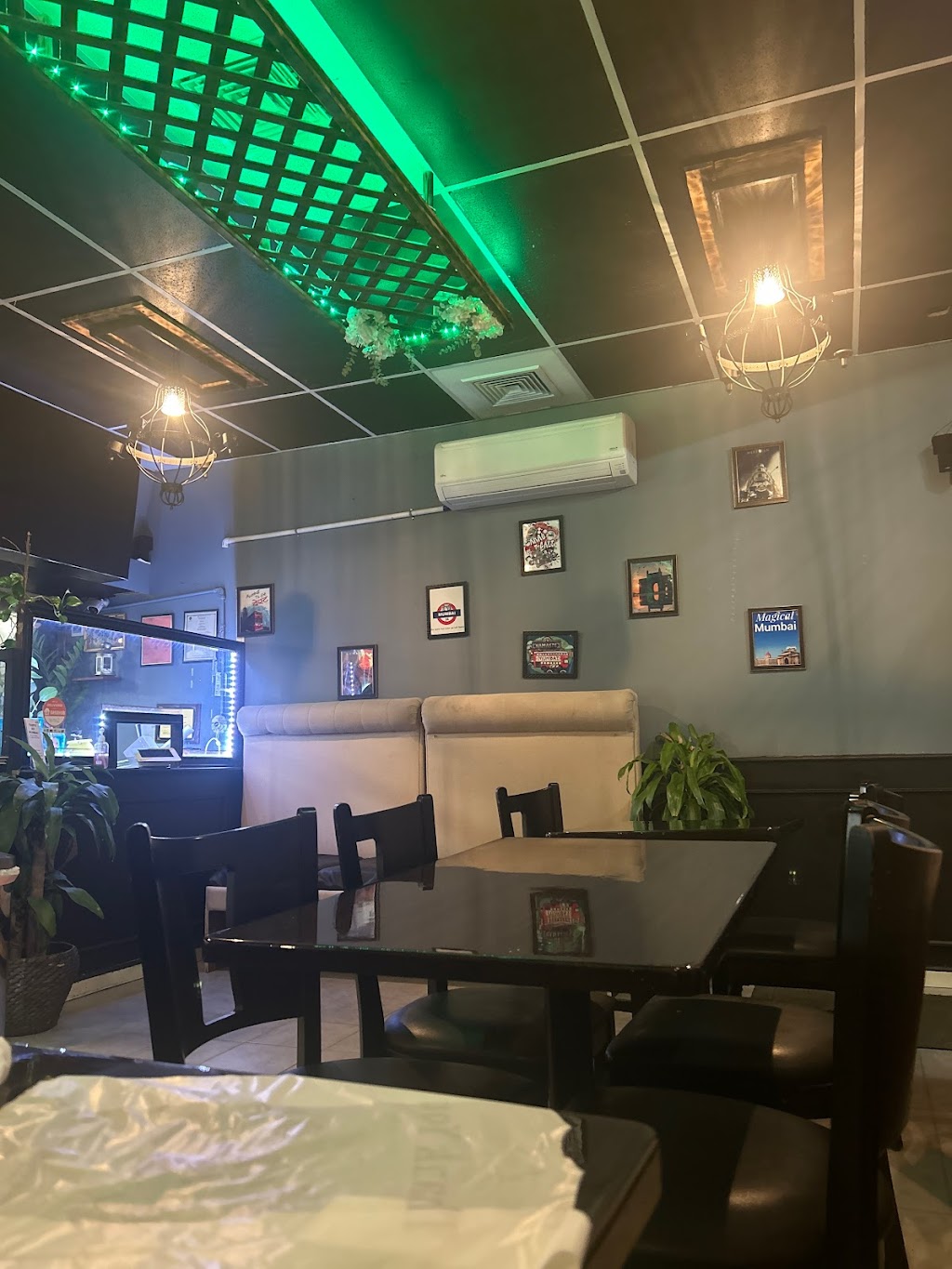 Taste of Mumbai 153 Levittown Pkwy, Hicksville, NY 11801, USA