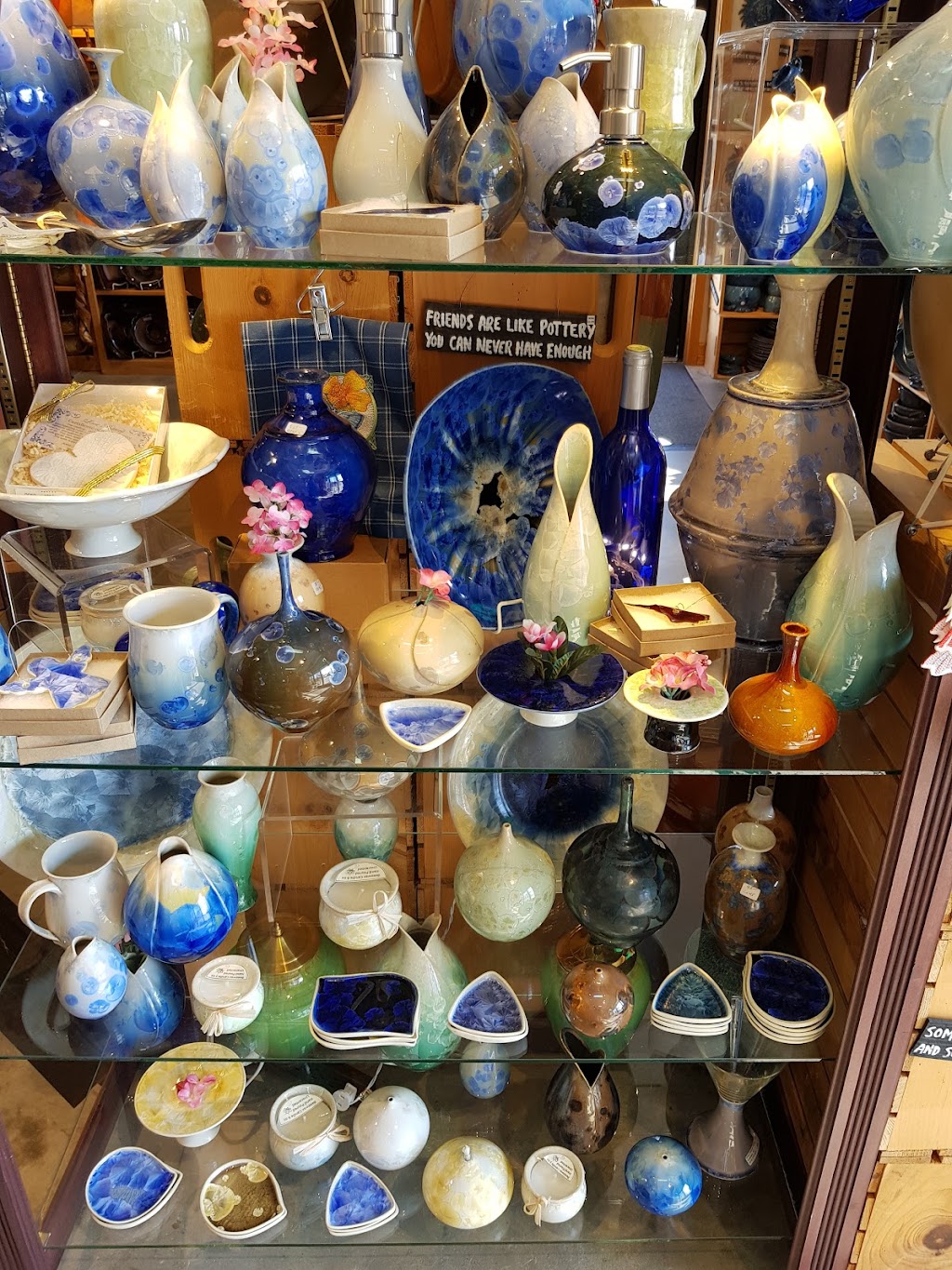 Seagrove Pottery | 106 Broad St, Seagrove, NC 27341, USA | Phone: (336) 873-7280