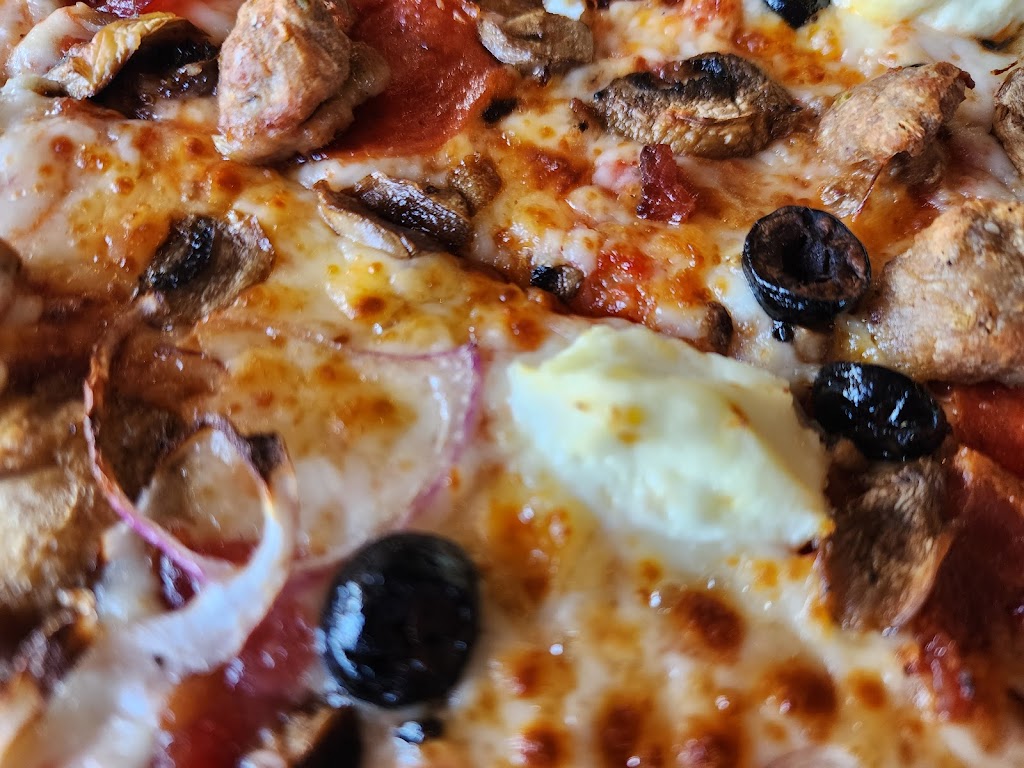 Parrys Pizzeria & Taphouse | 1268 Interquest Pkwy #100, Colorado Springs, CO 80921, USA | Phone: (719) 465-0577