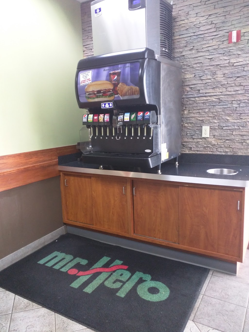 Mr. Hero | 27315 Detroit Rd, Westlake, OH 44145, USA | Phone: (440) 808-8400