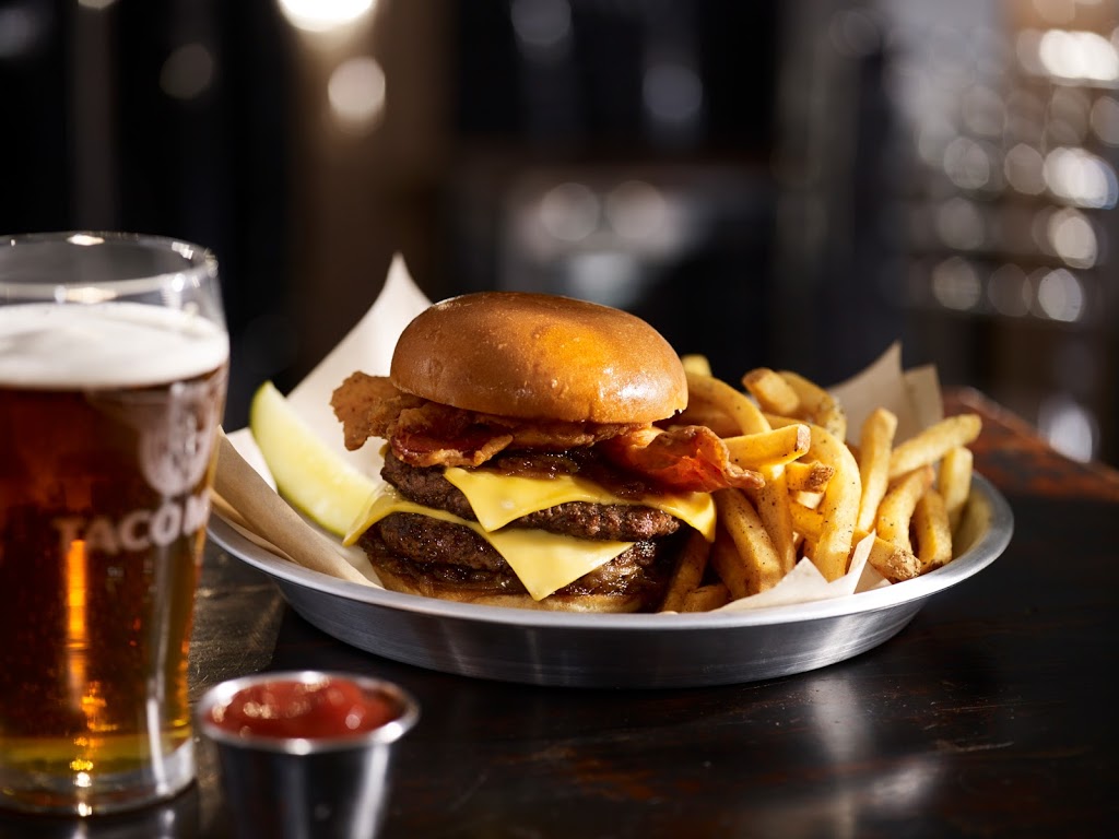 Bogeys Bar & Grill West | 3370 Novat St, Las Vegas, NV 89129, USA | Phone: (702) 255-0806