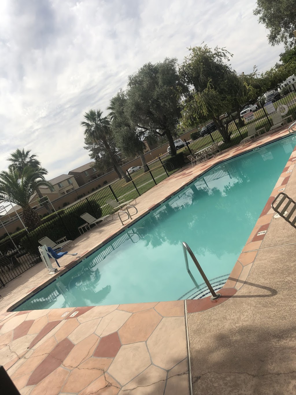 Valley of the Sun RV Resort | 8955 W Grand Ave, Peoria, AZ 85345, USA | Phone: (623) 334-1977