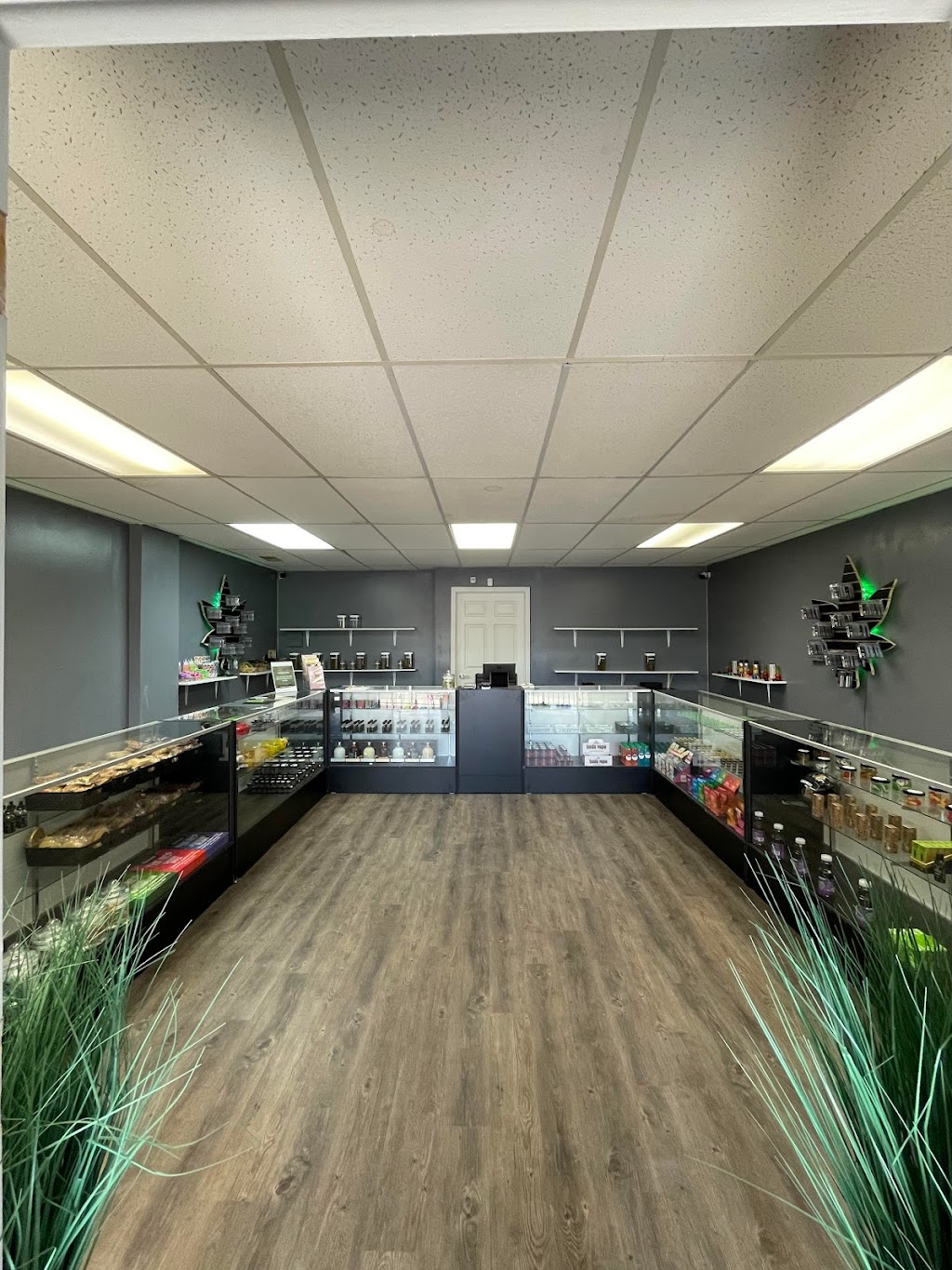The Cannabis Factory | 5030 Grover St, Omaha, NE 68106, USA | Phone: (402) 547-0442