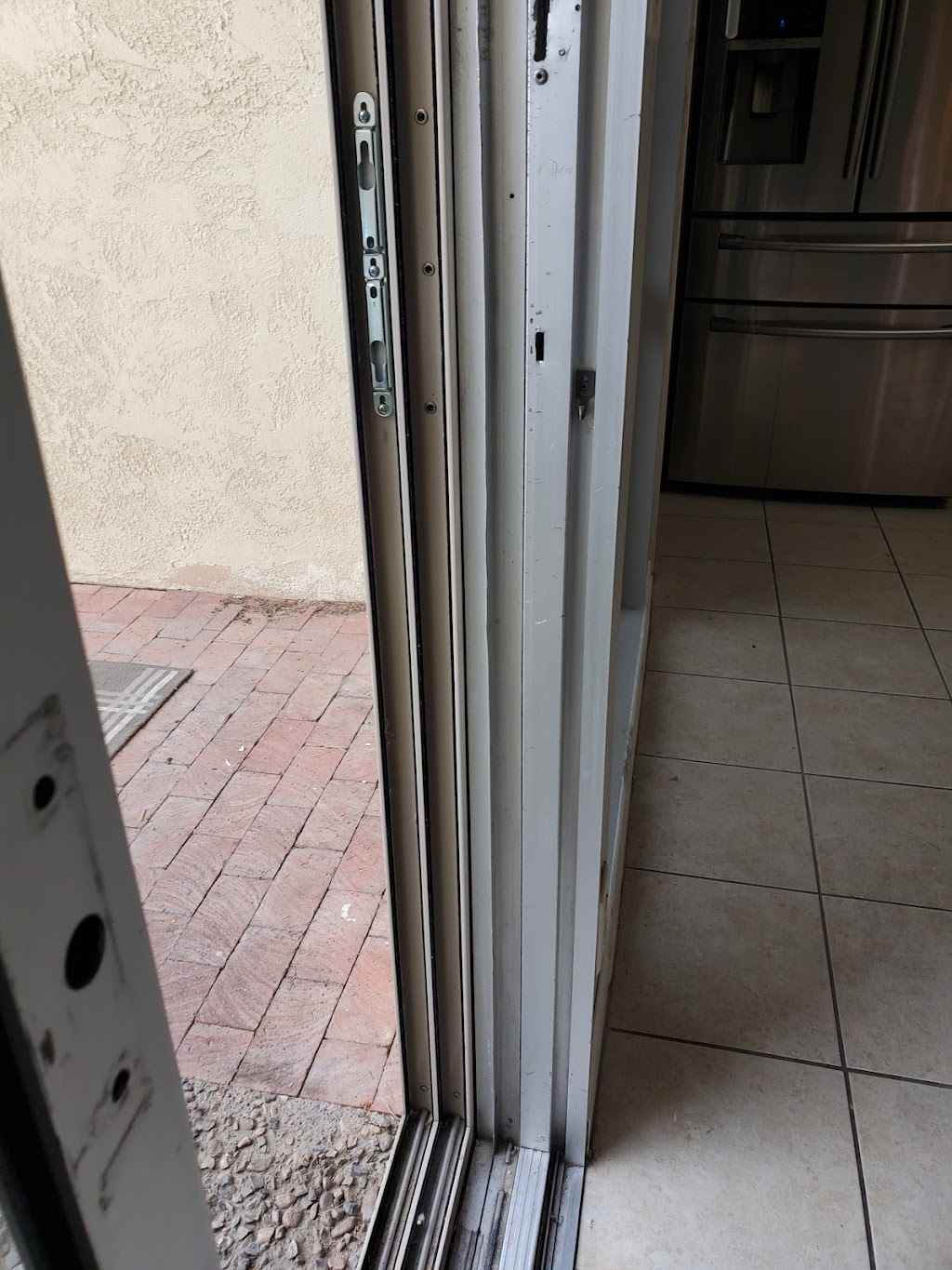 Kings Sliding Door Repair | 3175 Data Dr Apart. 3306, Rancho Cordova, CA 95670, USA | Phone: (916) 908-9775