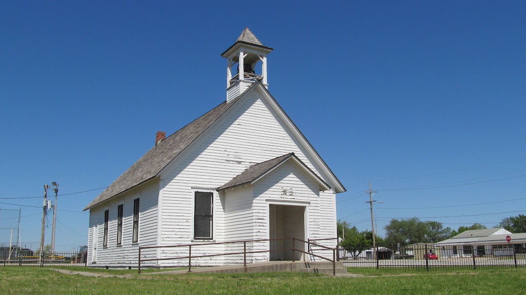 Pioneer Adobe House | 508 Memorial Dr, Hillsboro, KS 67063, USA | Phone: (620) 947-3775