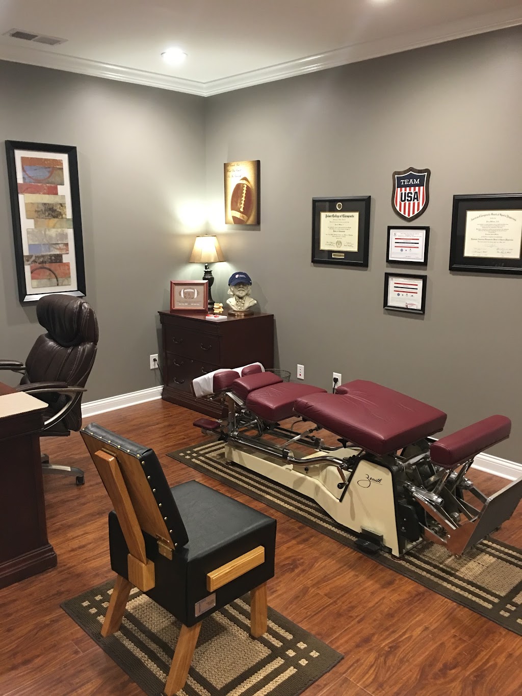 Winchester Chiropractic | 1199 W Lexington Ave, Winchester, KY 40391, USA | Phone: (859) 737-5800