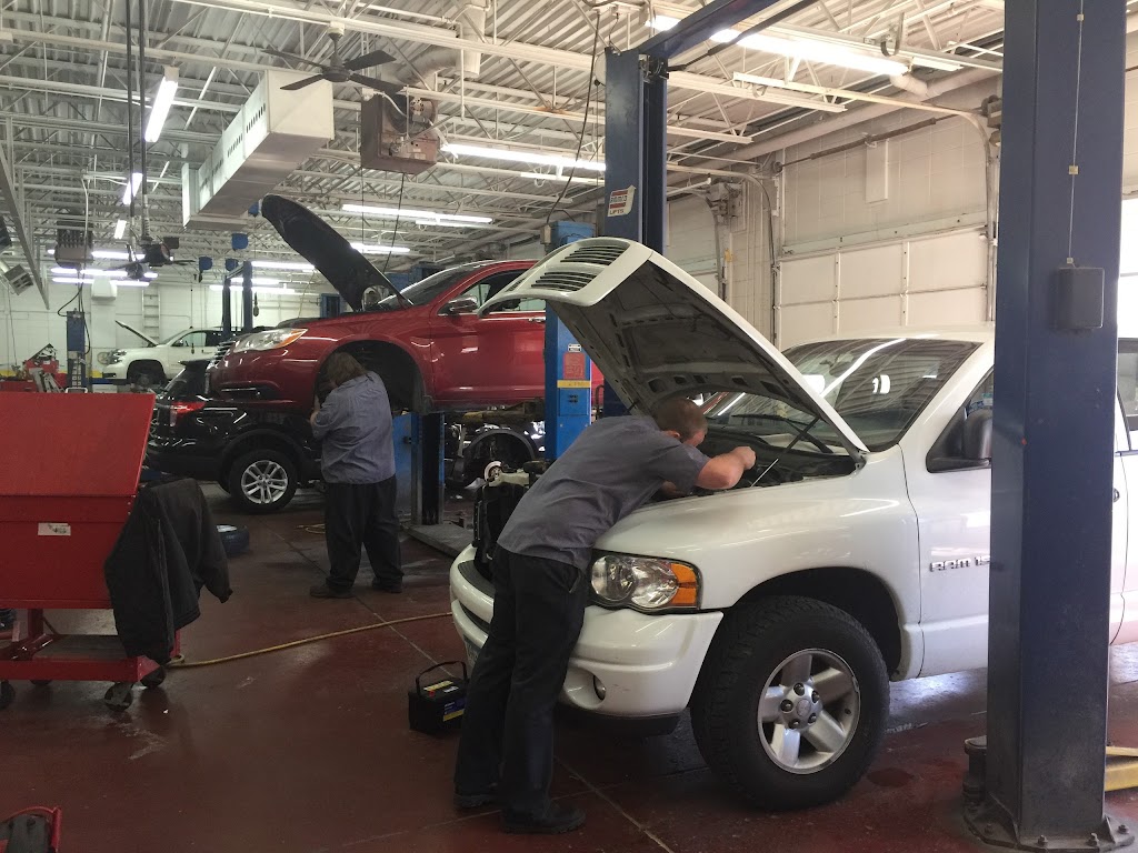 Youngstedts Tire & Auto Service, Hopkins | 4711 Shady Oak Rd, Hopkins, MN 55343, USA | Phone: (952) 933-1322