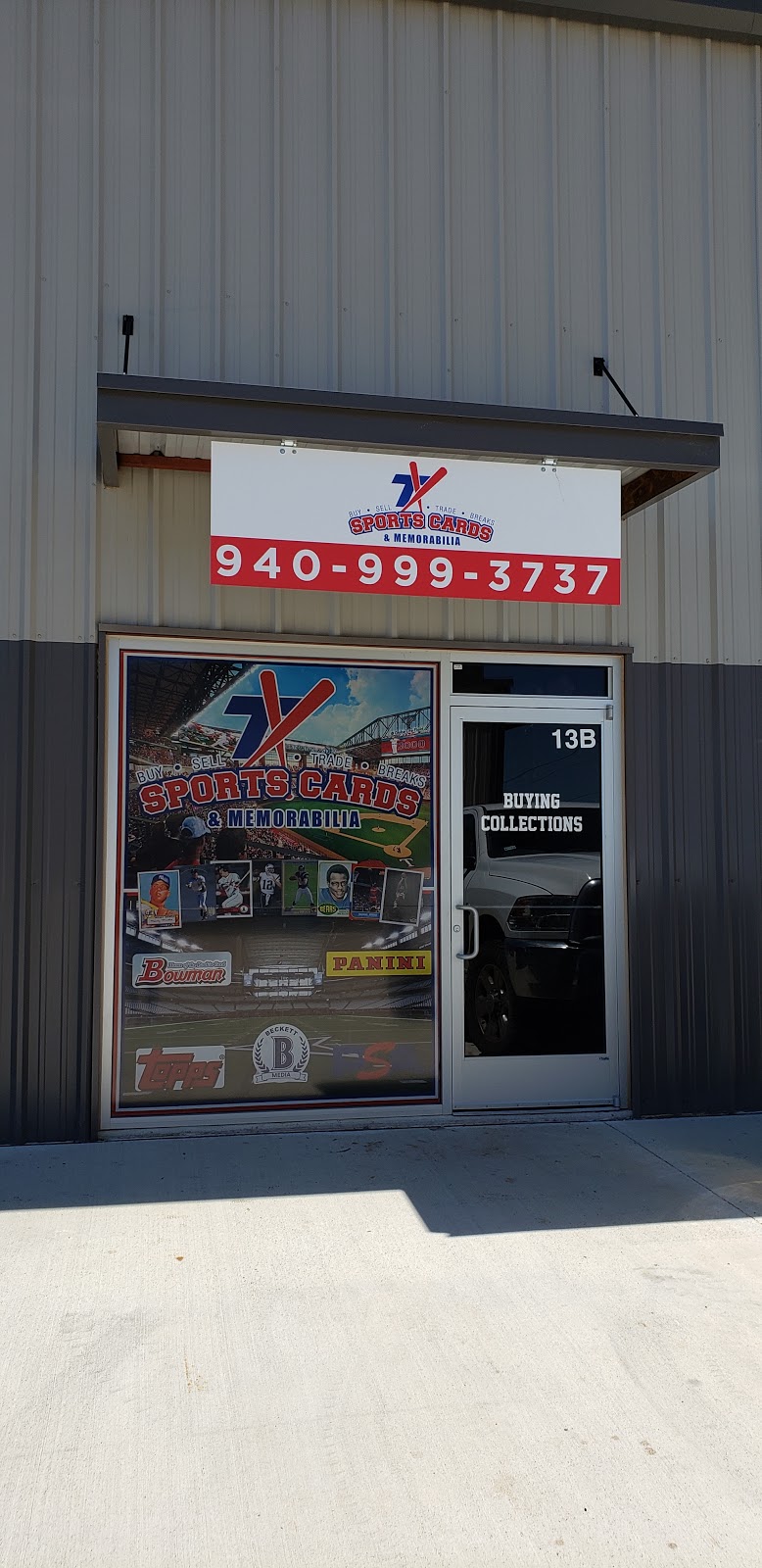 Texas Sports Cards & Memorabilia | 308 East, FM1830 Ste 13b, Argyle, TX 76226, USA | Phone: (940) 241-3373