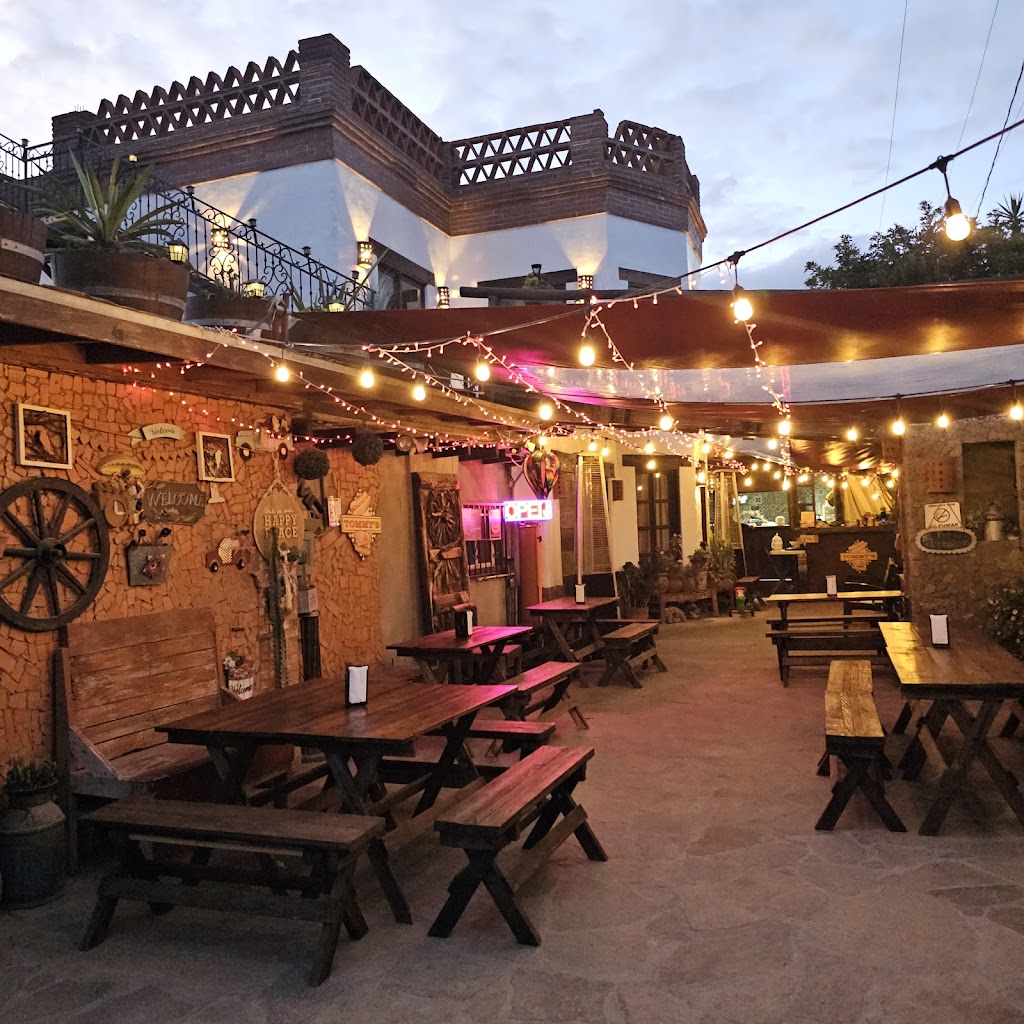 Tommys Burger | CALLE BENITO JUAREZ 64 ESQUINA. AV. EMILIANO ZAPATA PRIMO TAPIA PARTE, C. Benito Juarez 64, El Paraíso, 22740 Primo Tapia, B.C., Mexico | Phone: 661 112 5514