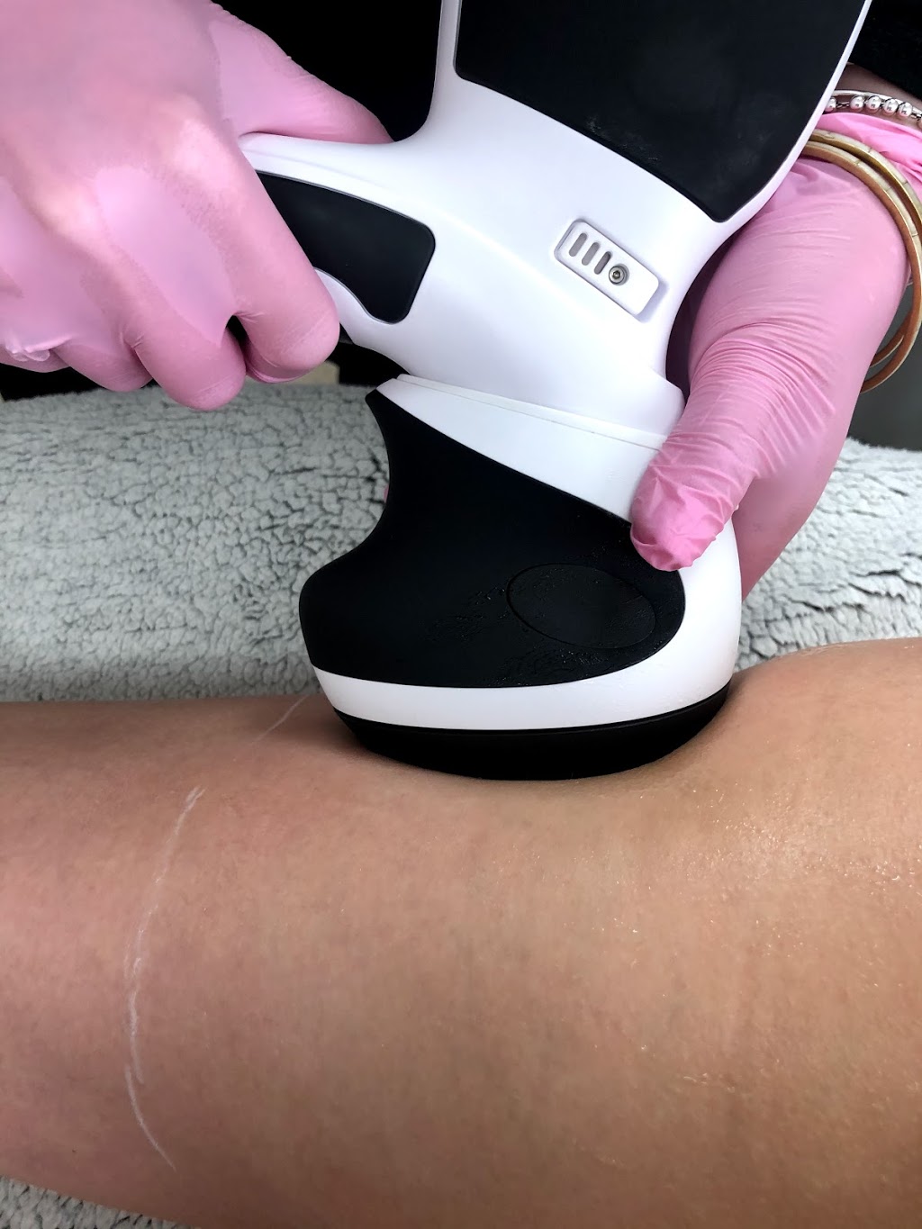 Love Your Look Spa-Stephanie Glass, RN | 4417 N 40th St Suite 200, Phoenix, AZ 85018, USA | Phone: (970) 739-1390