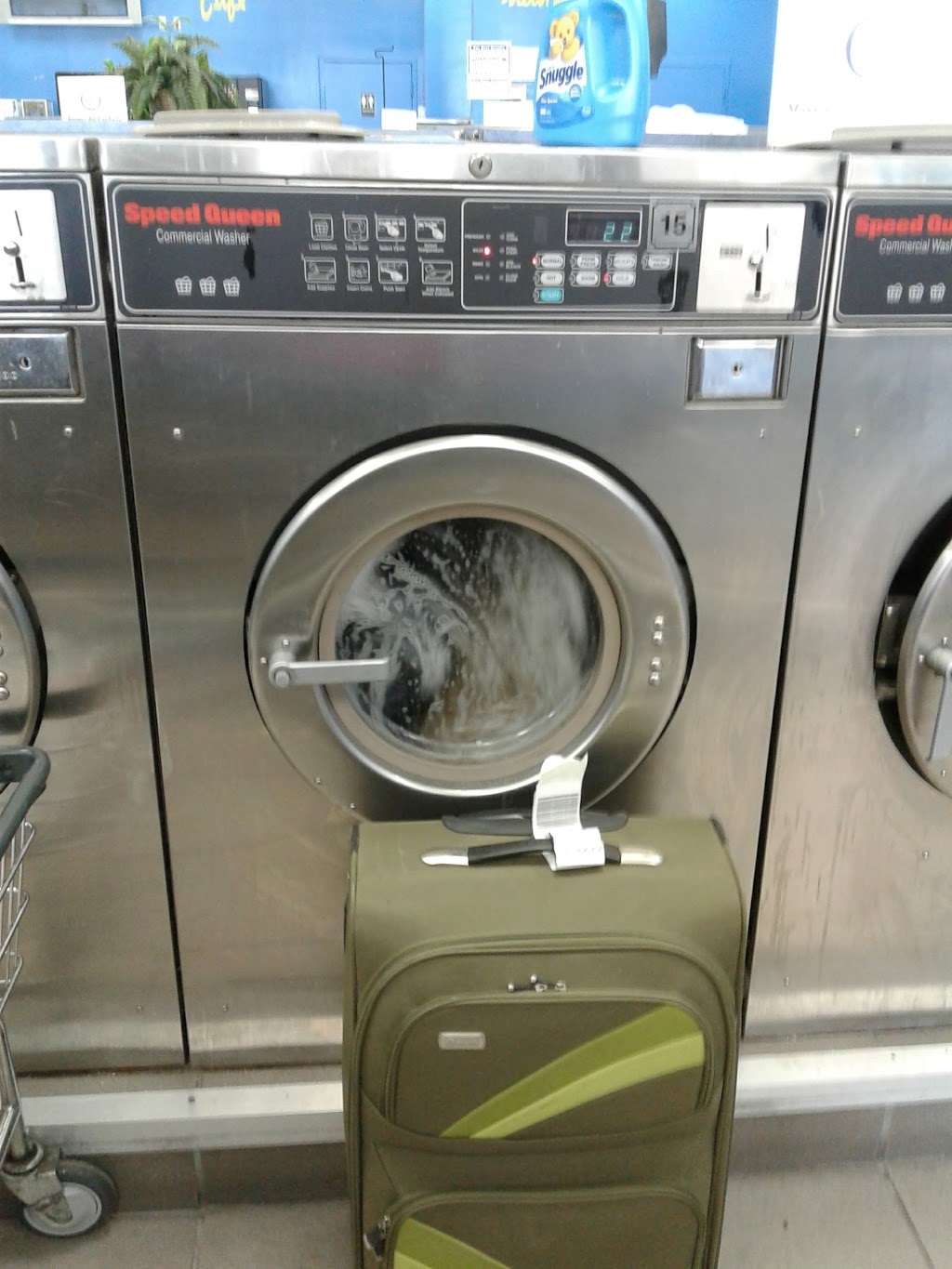 Kendall Coin Laundry | 15655 SW 88th St, Miami, FL 33196 | Phone: (305) 386-6598