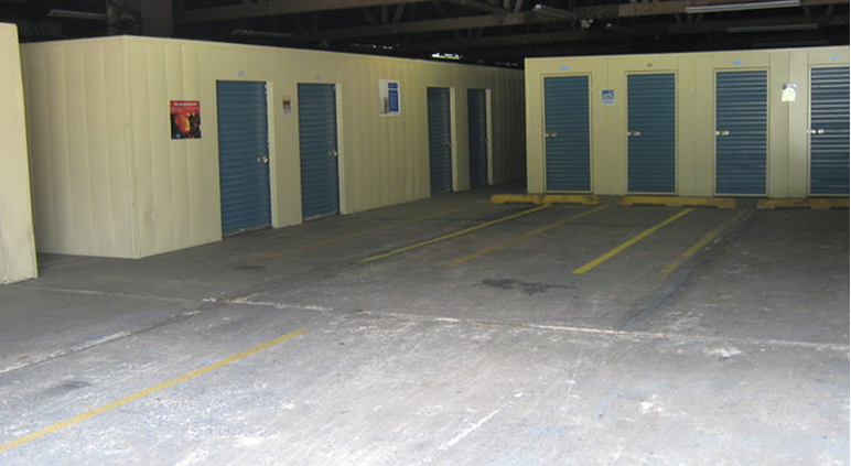 Drive-Up Storage | 445 Hickory St, Kearny, NJ 07032, USA | Phone: (201) 997-1787