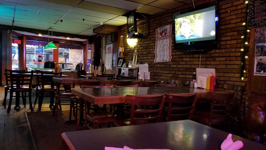 Doug Out Pub & Grill | 4635 W Streetsboro Rd, Richfield, OH 44286, USA | Phone: (234) 400-0042