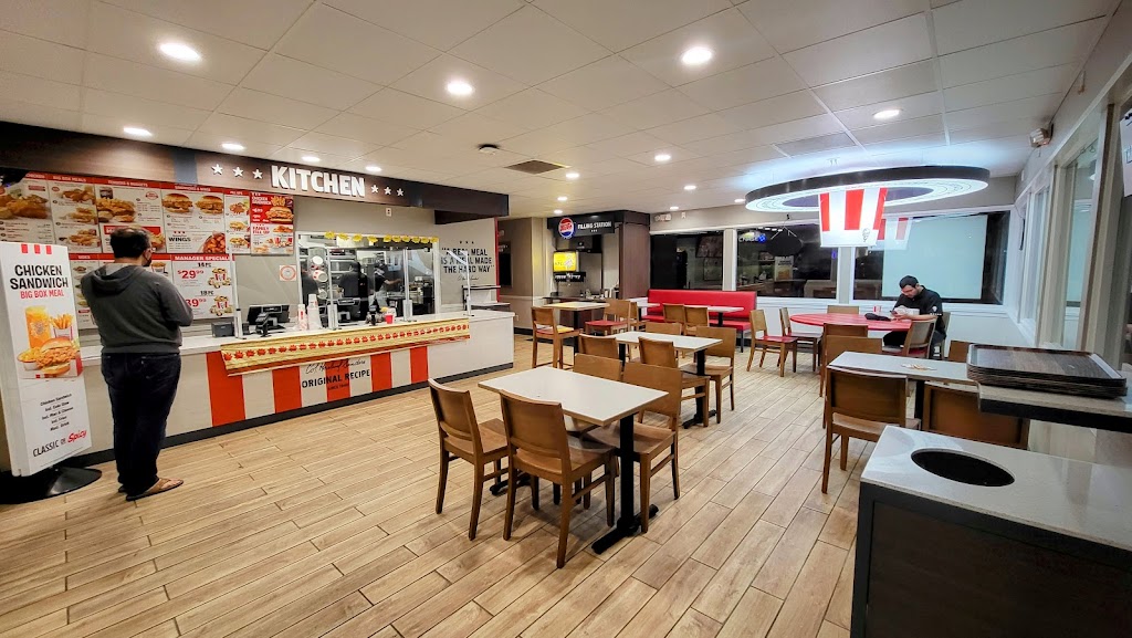 KFC | 14705 Jeffrey Rd, Irvine, CA 92618, USA | Phone: (657) 217-4210