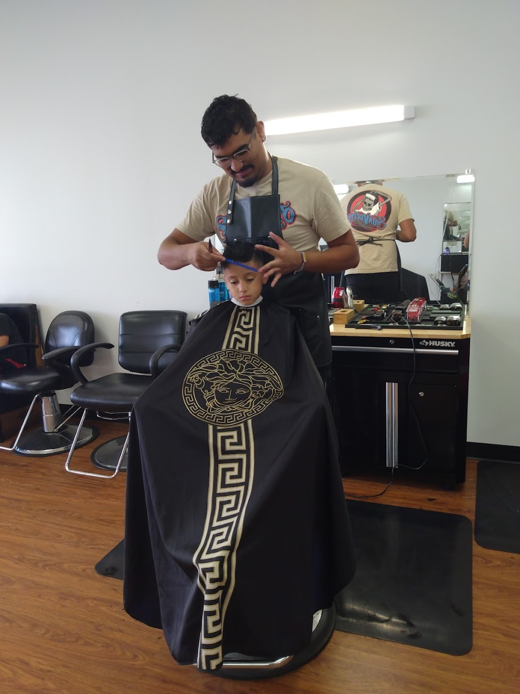 Guilles Barber Shop | 3686 Riverside Dr, Chino, CA 91710, USA | Phone: (909) 591-1199