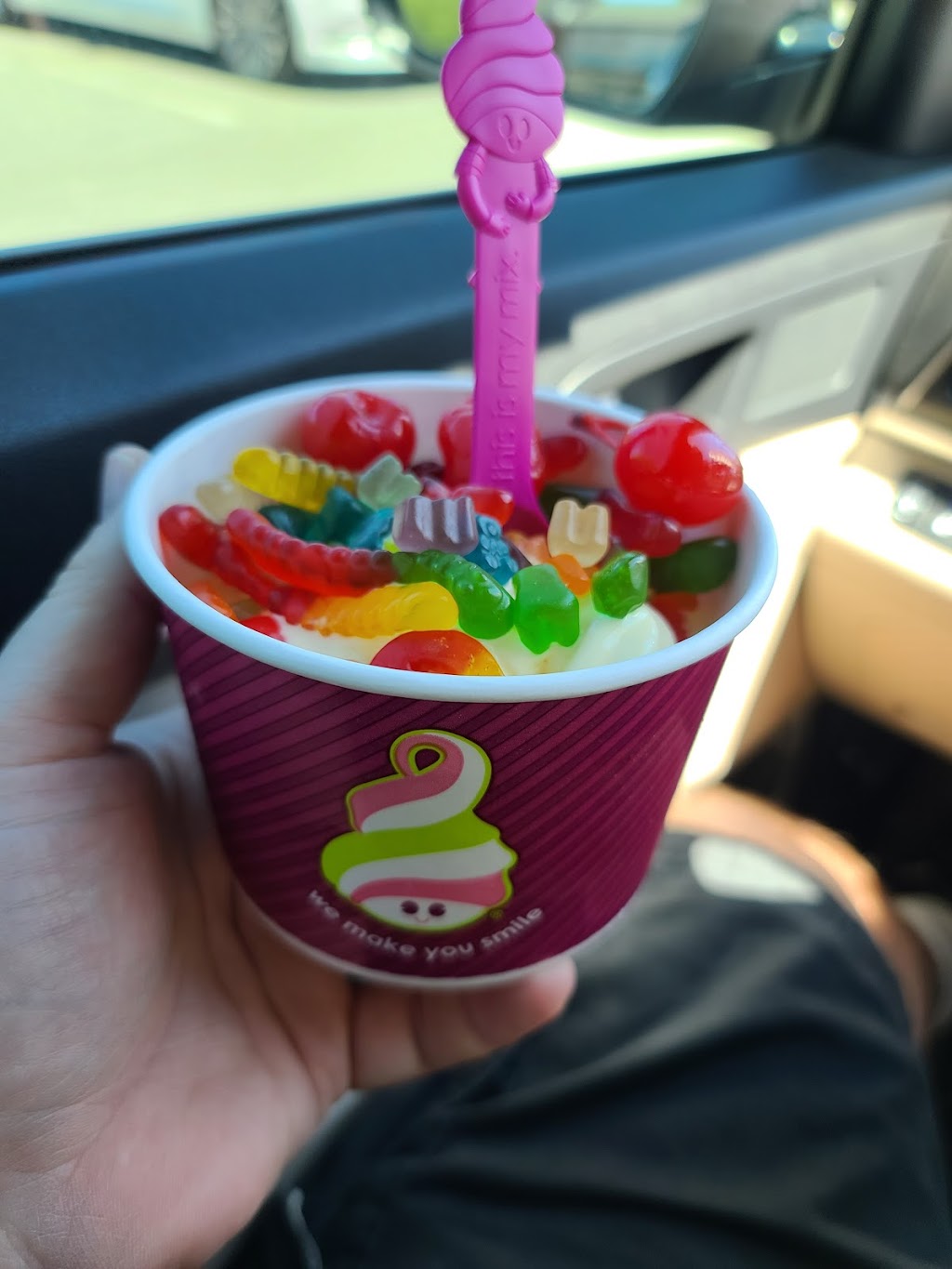 Menchies Frozen Yogurt | 5857 Spout Springs Rd Ste 305, Flowery Branch, GA 30542, USA | Phone: (770) 967-8277