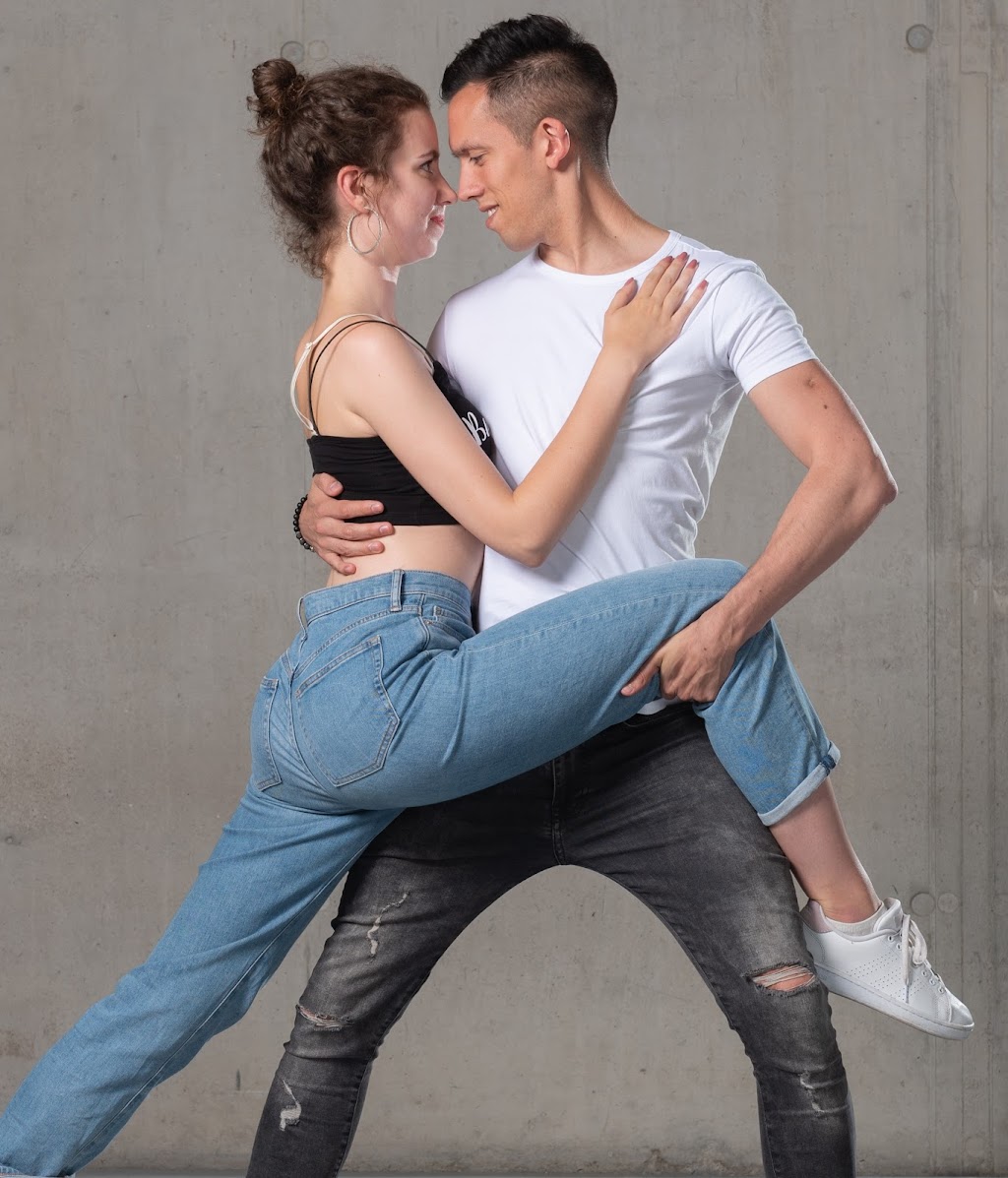 Bailemos Amsterdam | De Lairessestraat 157, 1075 HK Amsterdam, Netherlands | Phone: 06 11140476