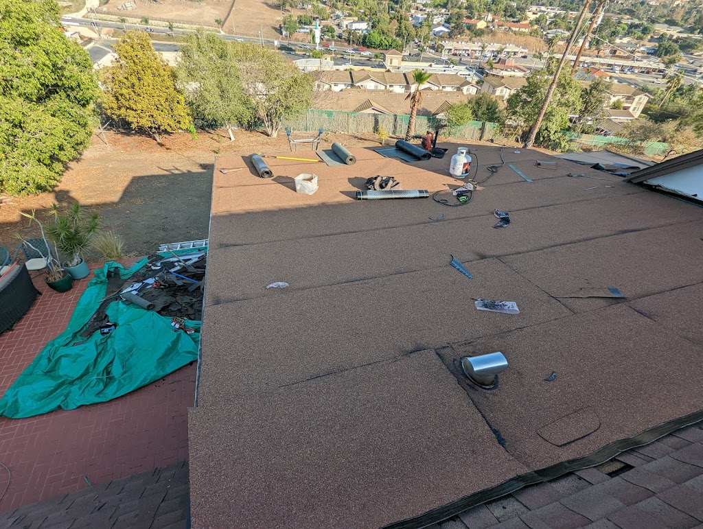 Osunas Roofing Pros | 344 W California Ave, Vista, CA 92083, USA | Phone: (760) 213-7492