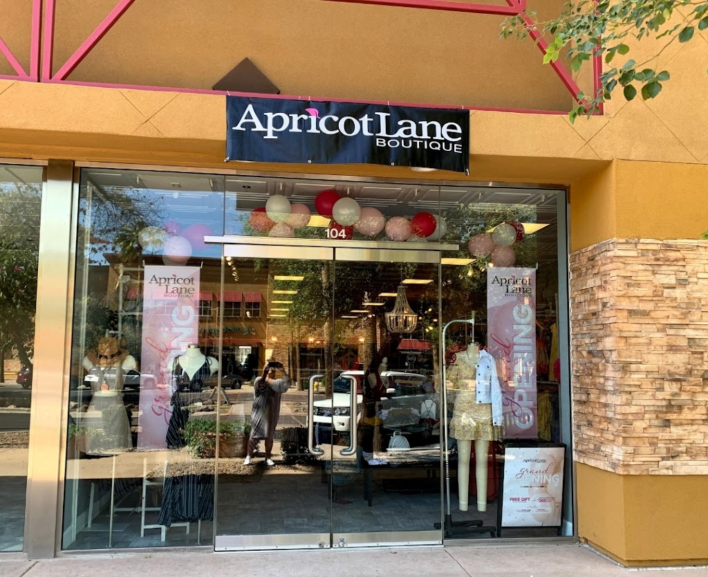 Apricot Lane Boutique | 1094 S Gilbert Rd #104, Gilbert, AZ 85296 | Phone: (480) 572-1212