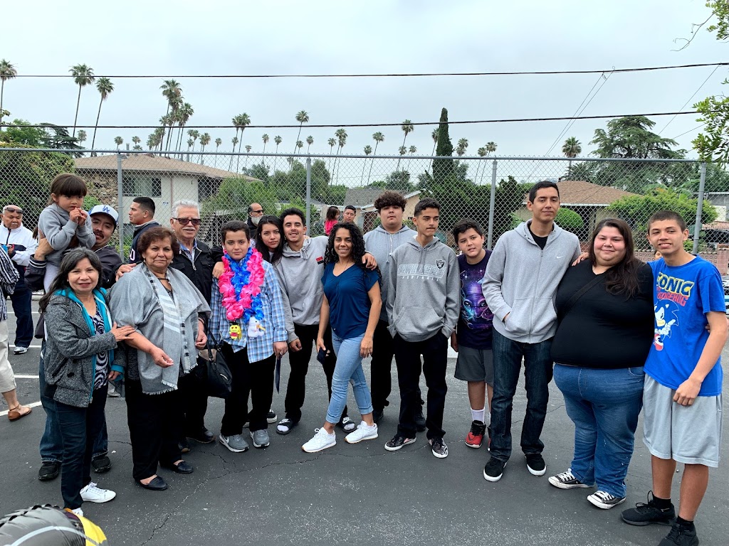 Sierra Park Elementary School - Sunday