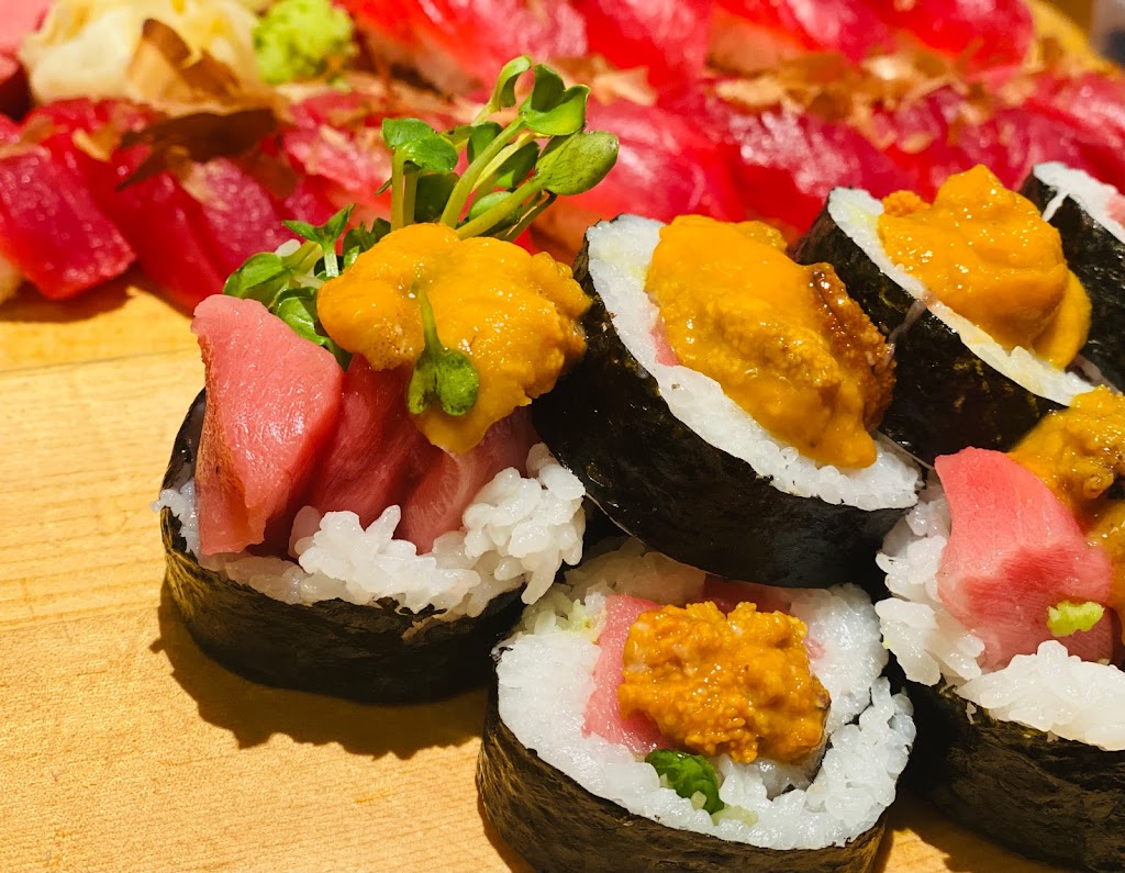 Sushi Hana | 42656 Woodward Ave, Bloomfield Hills, MI 48304, USA | Phone: (248) 333-3887