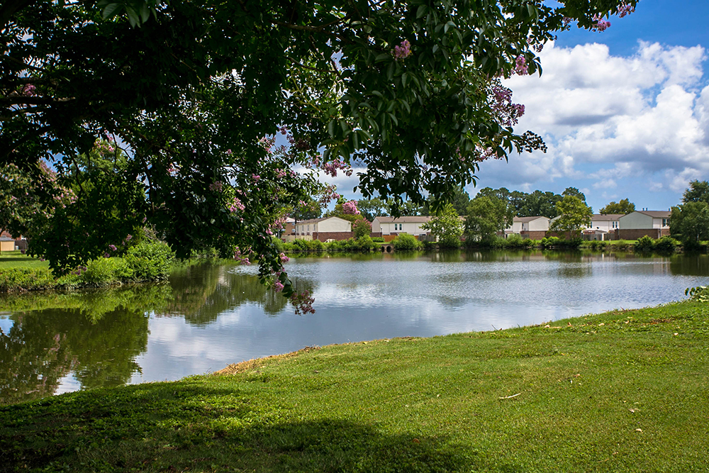 Carriage House Apartments of Virginia Beach | 5340 Carriage House Dr, Virginia Beach, VA 23462, USA | Phone: (757) 499-8593