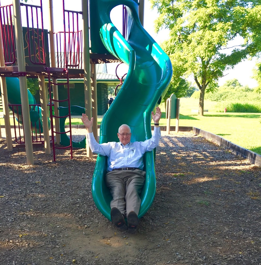 HOME|LAND of Kentucky Real Estate Professionals | 179 Alpine Rd, Shelbyville, KY 40065, USA | Phone: (502) 437-5357